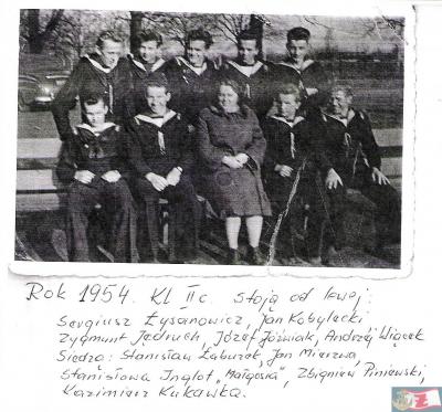 klasa II c 1954.jpg